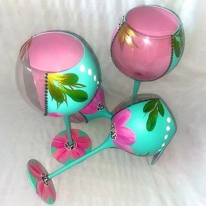 Hand painted wine glasses 23.5 oz long stem similar to the Camile glass.